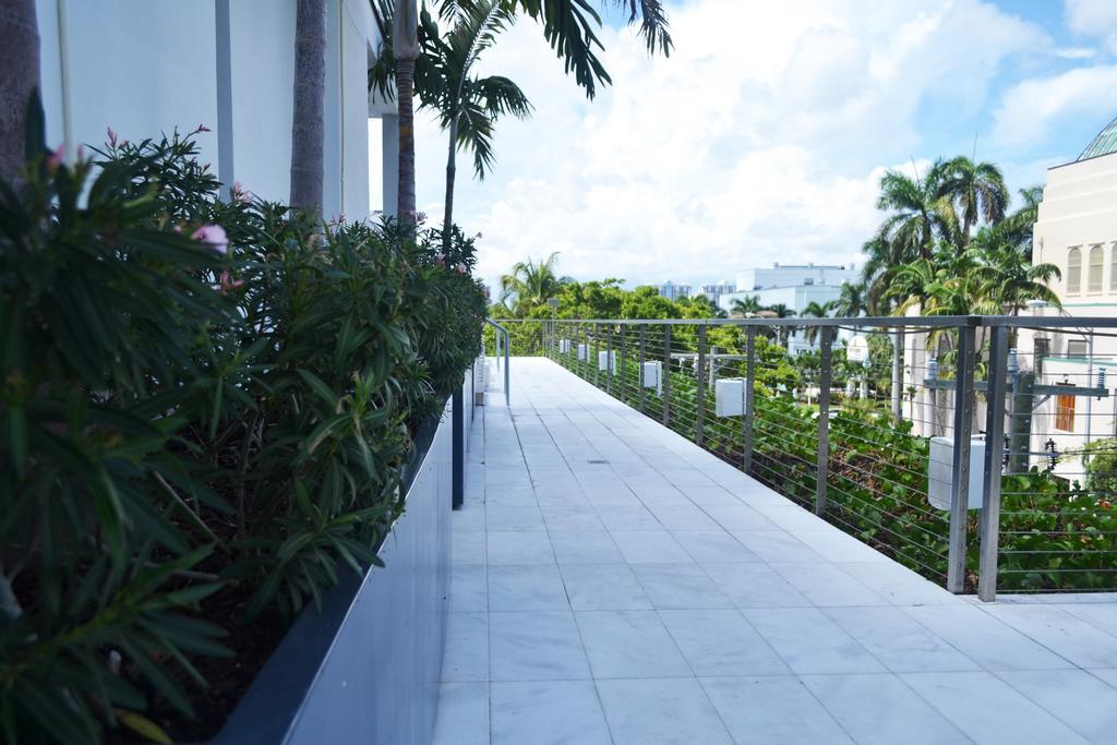 Domio Kaskades Miami Beach