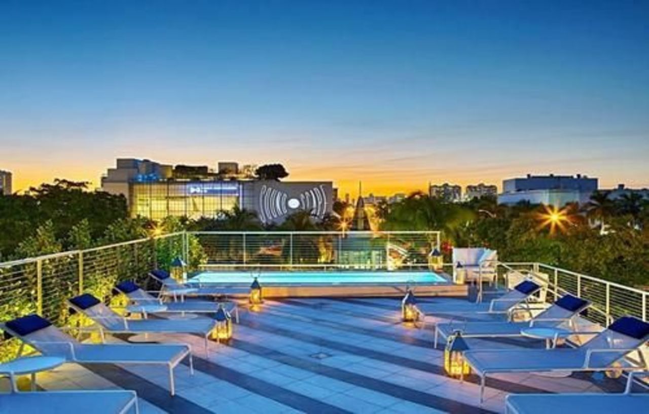 Hotel Domio Kaskades Miami Beach