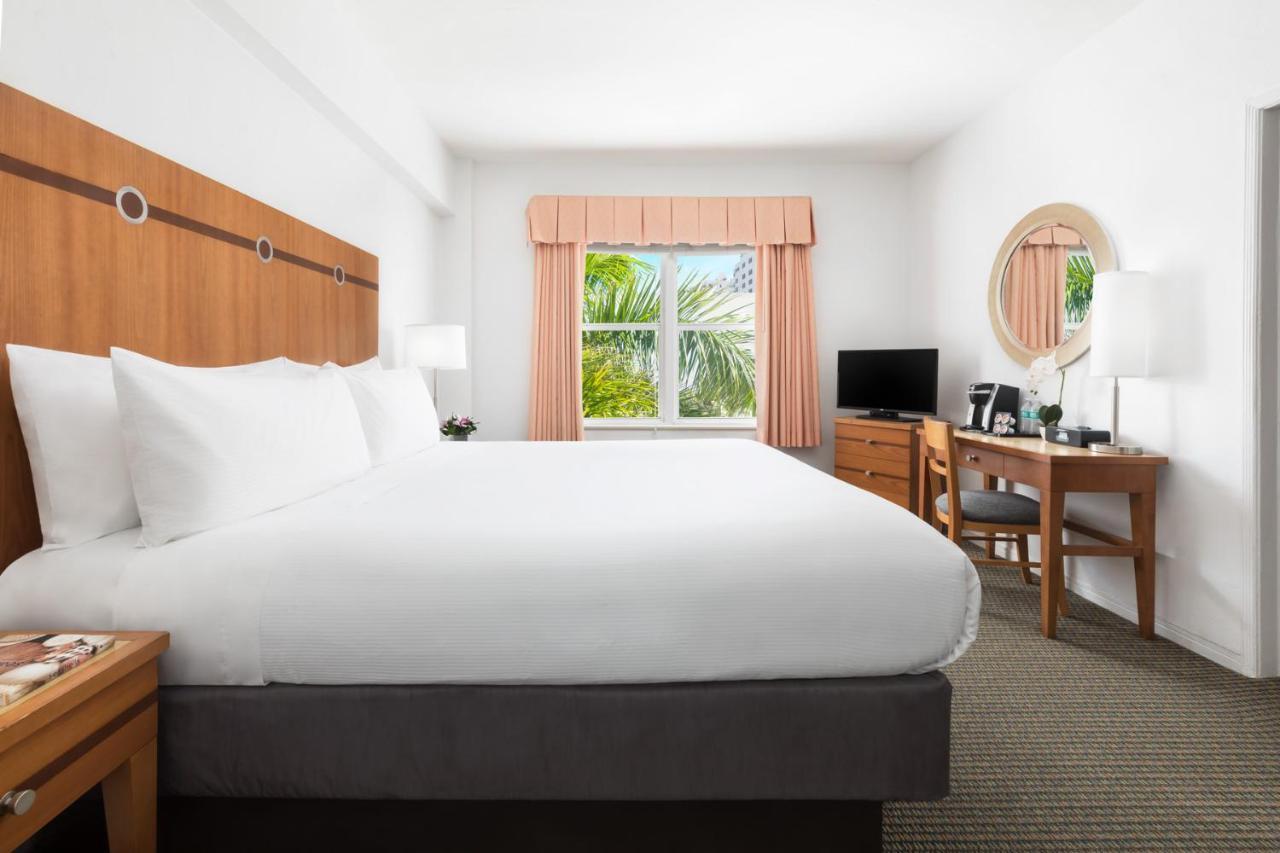 Resort South Seas Miami Beach