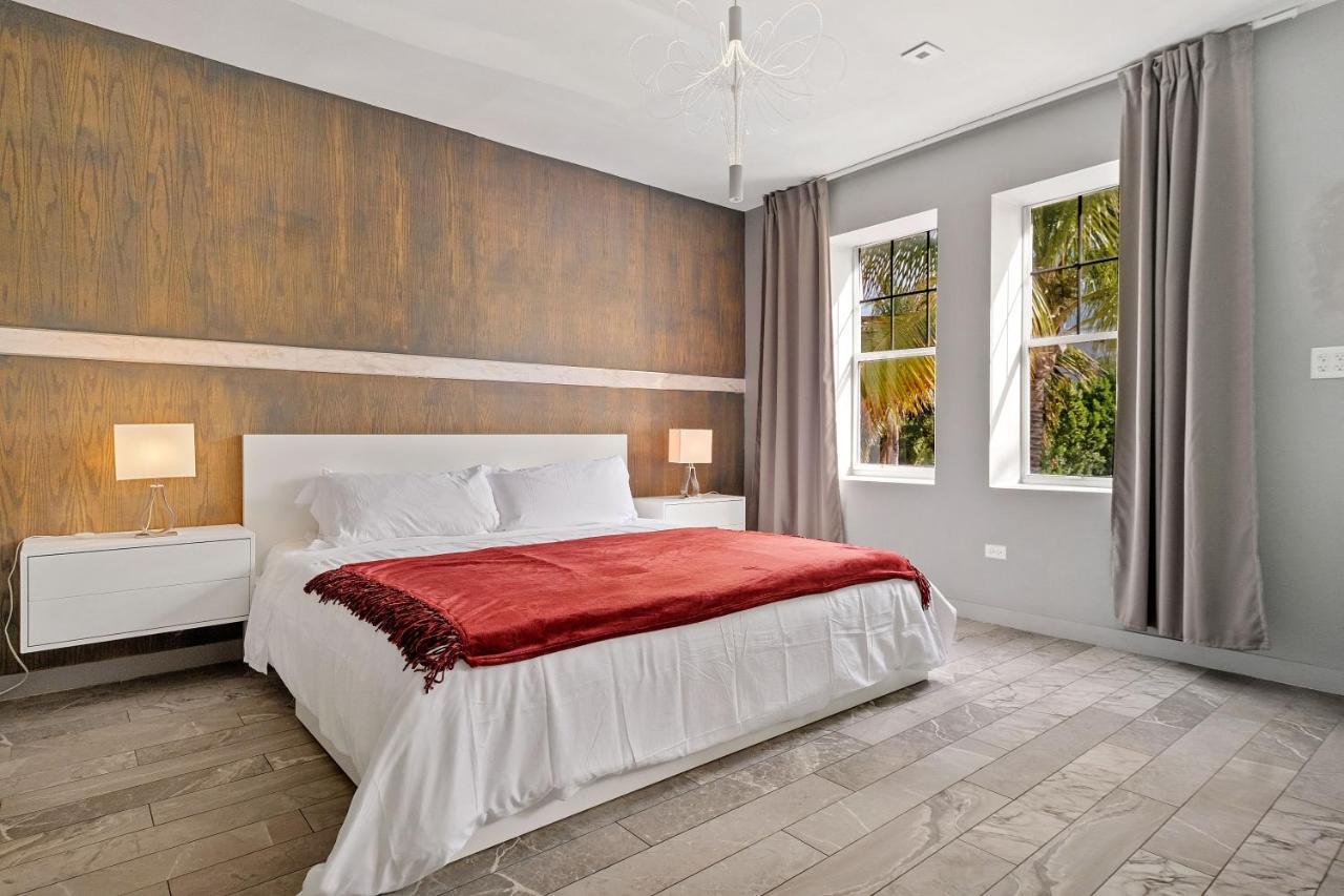 Cento Collins By Mercury South Miami Beach