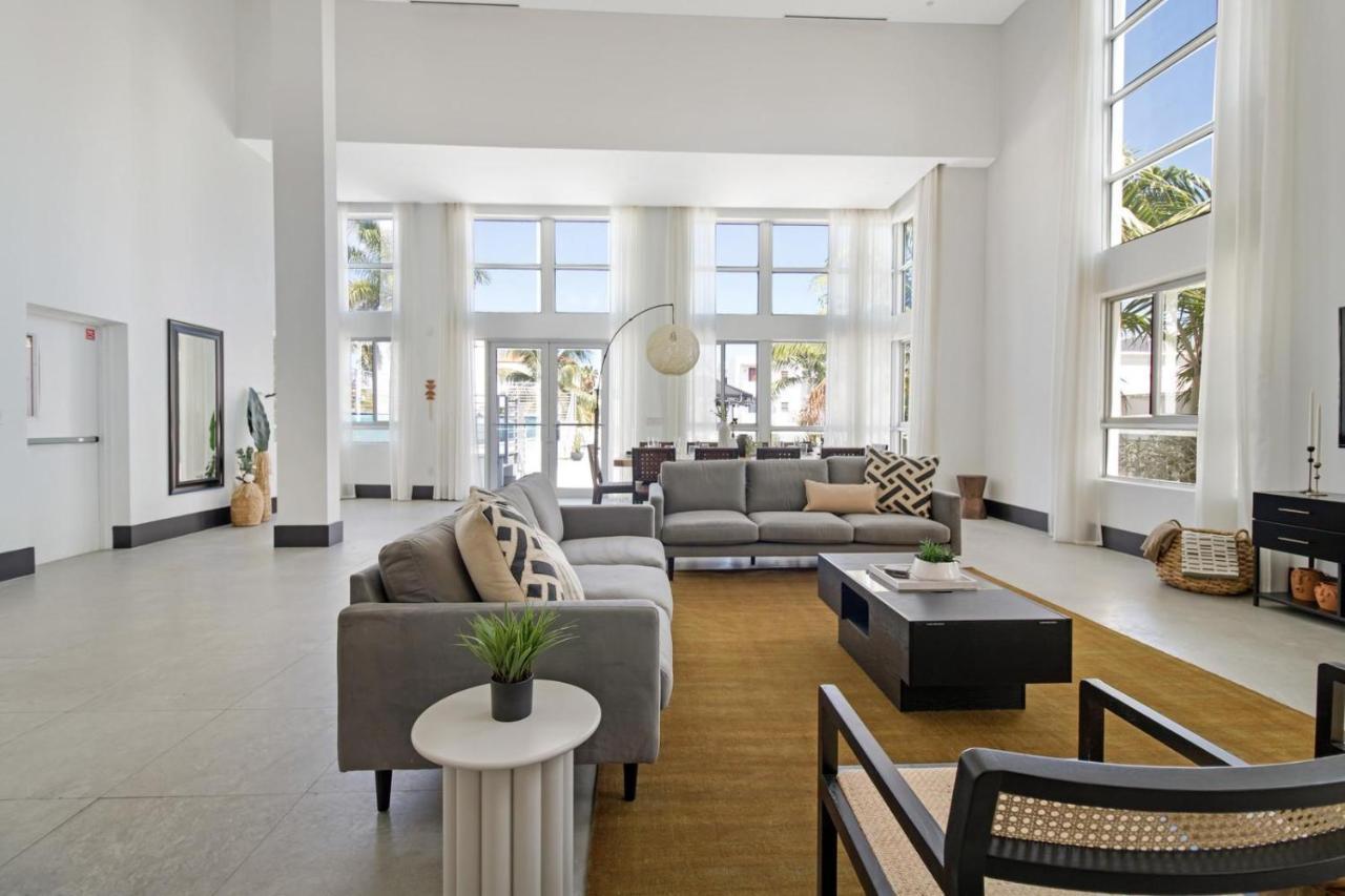 Holiday home Roami At Collins Ave Ph *