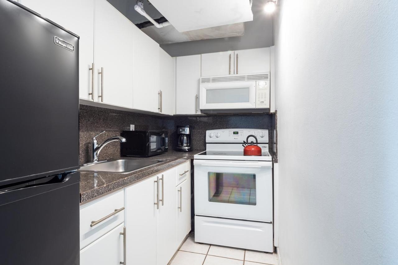 South Two Bedroom Apartment