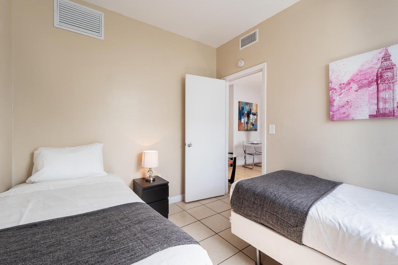 Apartment South Two Bedroom Miami Beach