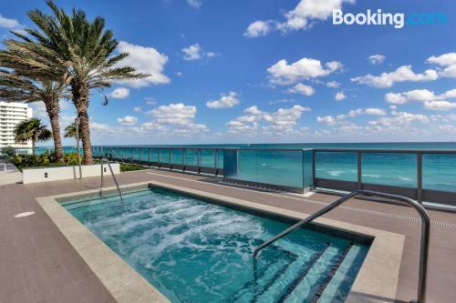 Apartment Dharma Miami At Monte Carlo