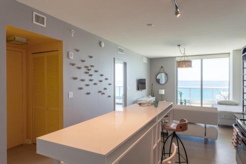 Dharma Miami At Monte Carlo Apartment *