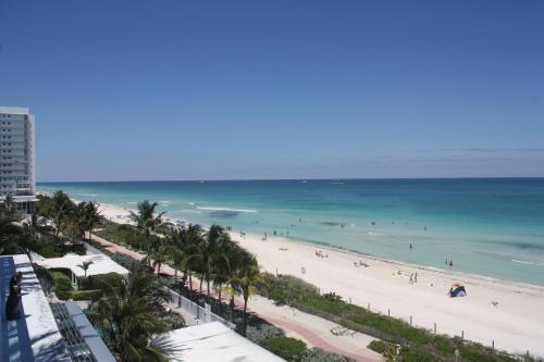Apartment Dharma Miami At Monte Carlo