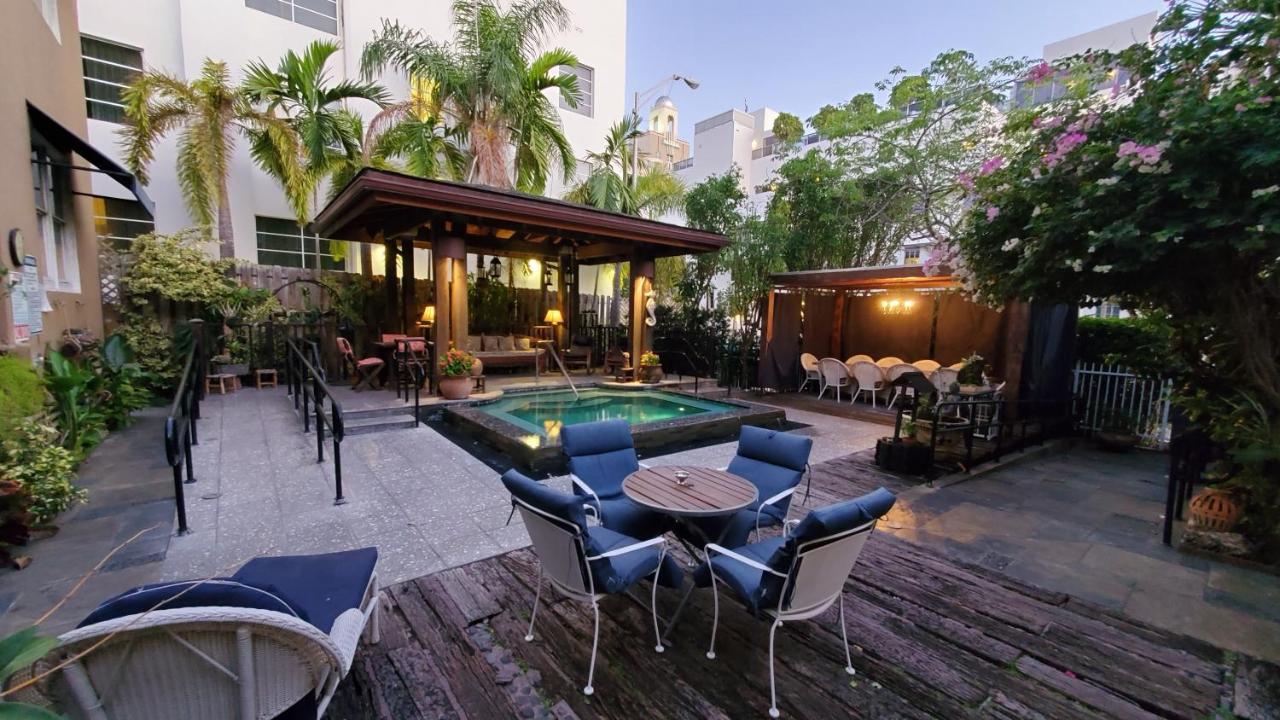 Cadet Hotel Miami Beach