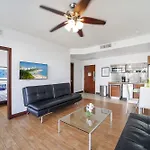Strand Ocean Drive Suites