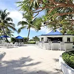 Apartamento En Miami Beach Sobre La Playa