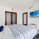 Strand Ocean Drive Suites