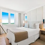 Luxurious Private Condo At 1 Hotel & Homes -1045
