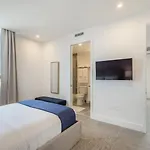 Modern 2Br In South Beach | 5 Min To Ocean | Comfort & Style