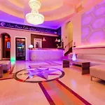 Miami Beach International Hostel