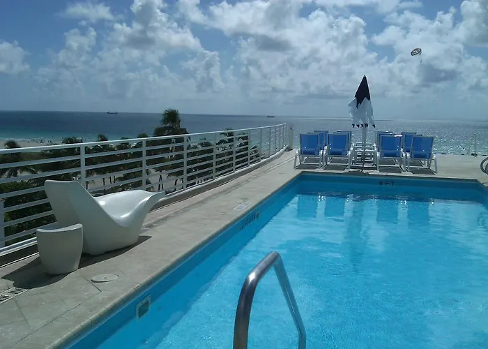 Strand Ocean Drive Suites