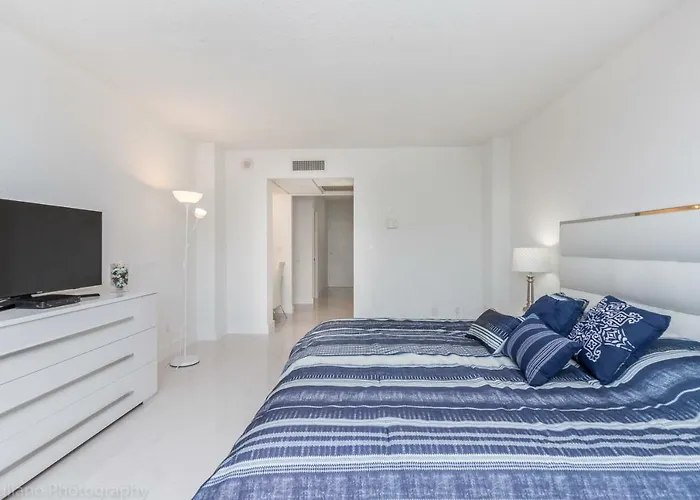 Ocean Reserve Sunny Isles