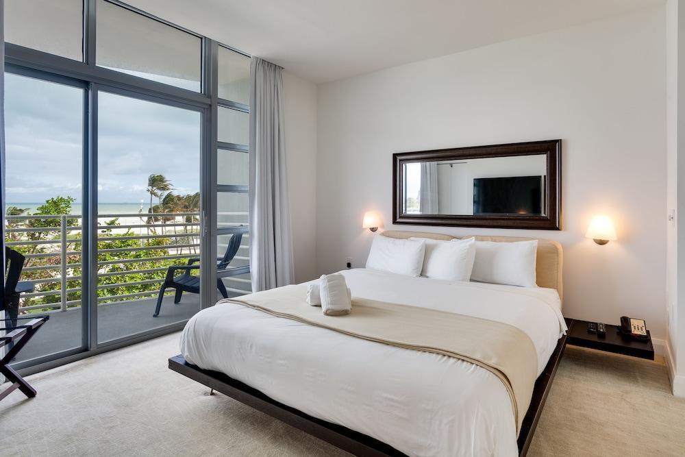 Strand Ocean Drive Suites Aparthotel