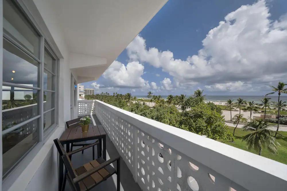 Strand Ocean Drive Suites Miami Beach