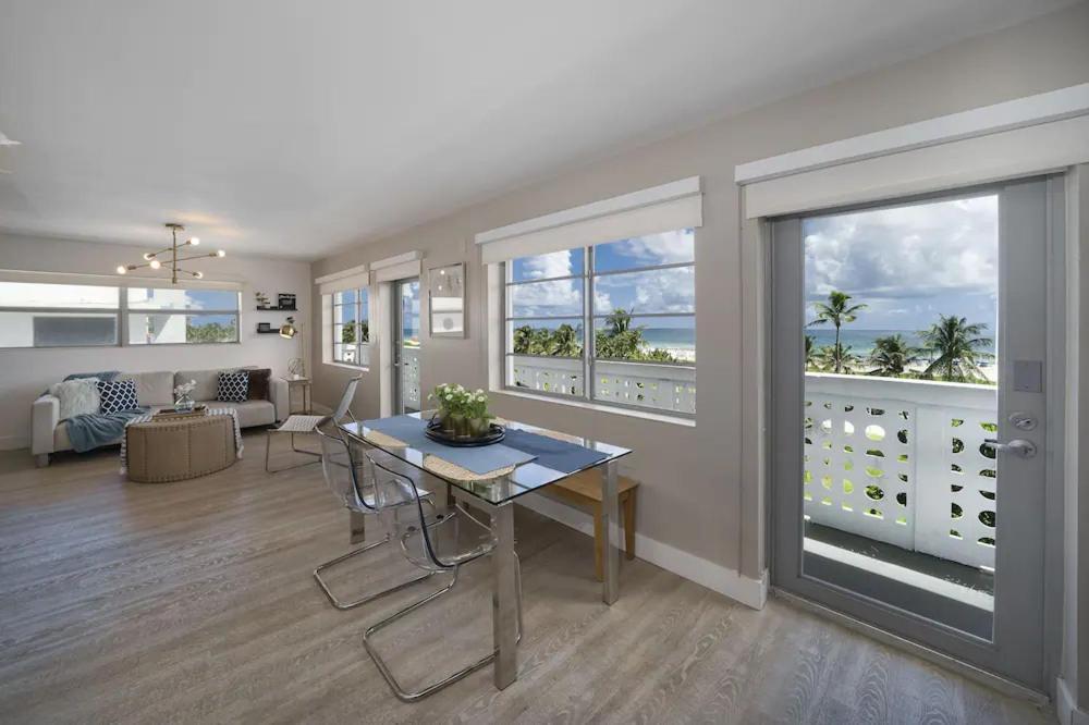 Strand Ocean Drive Suites 3* Miami Beach