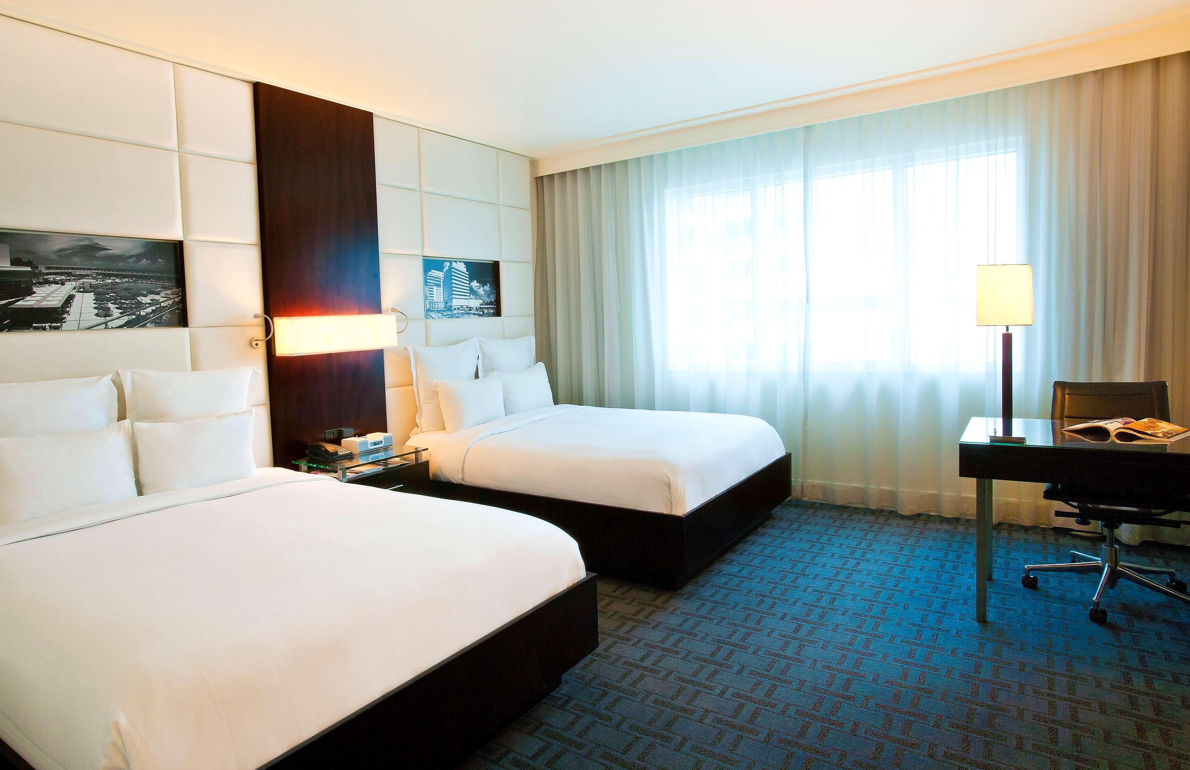 Eden Roc Miami Resort Miami Beach