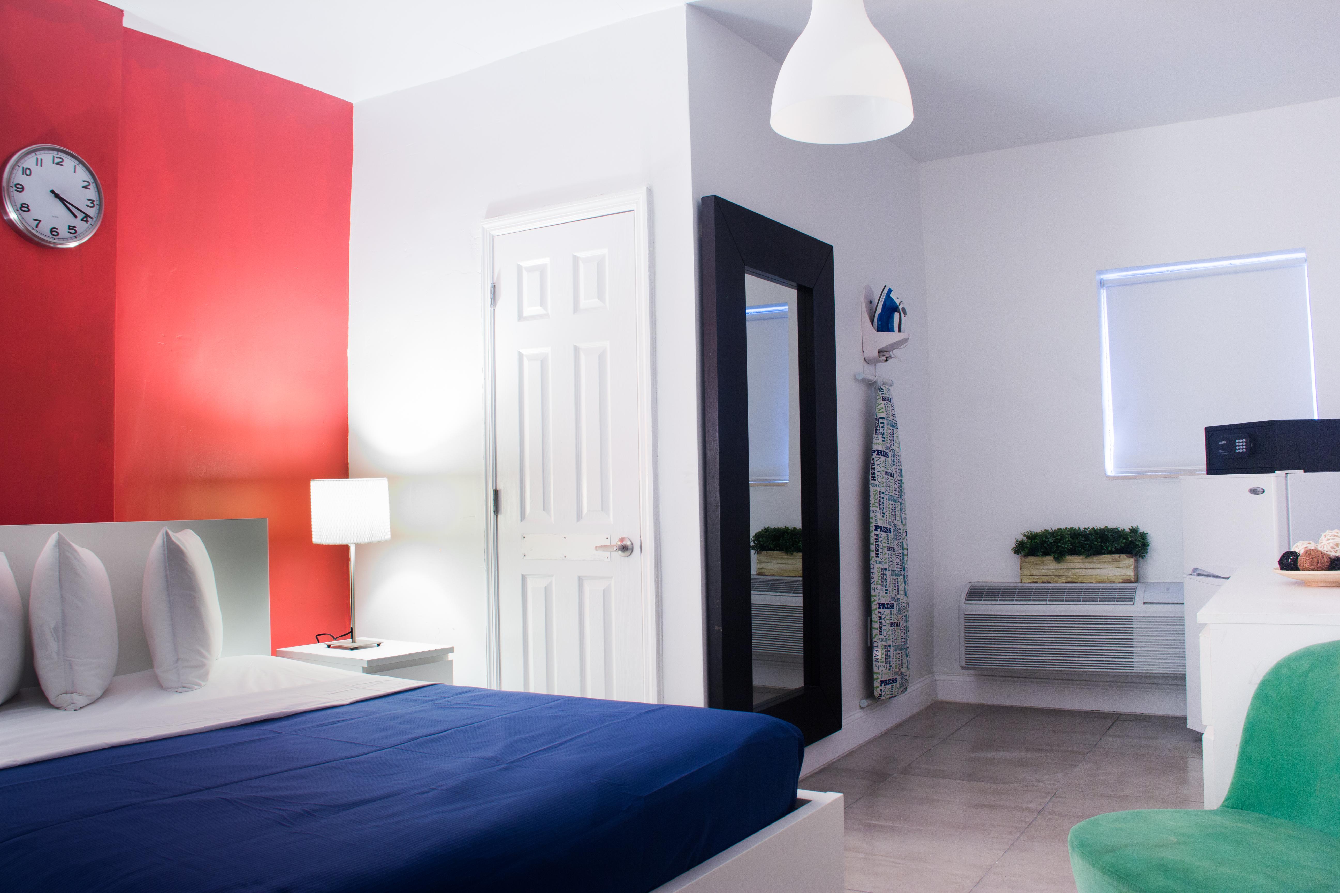 Miami Beach International Hostel