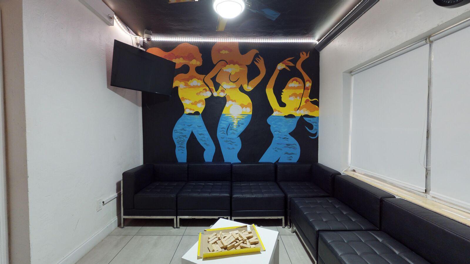 Hotel Miami Beach International Hostel