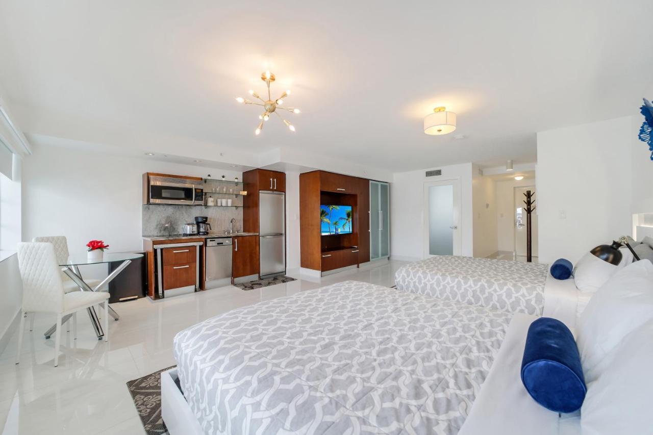 Strand Ocean Drive Suites Aparthotel Miami Beach