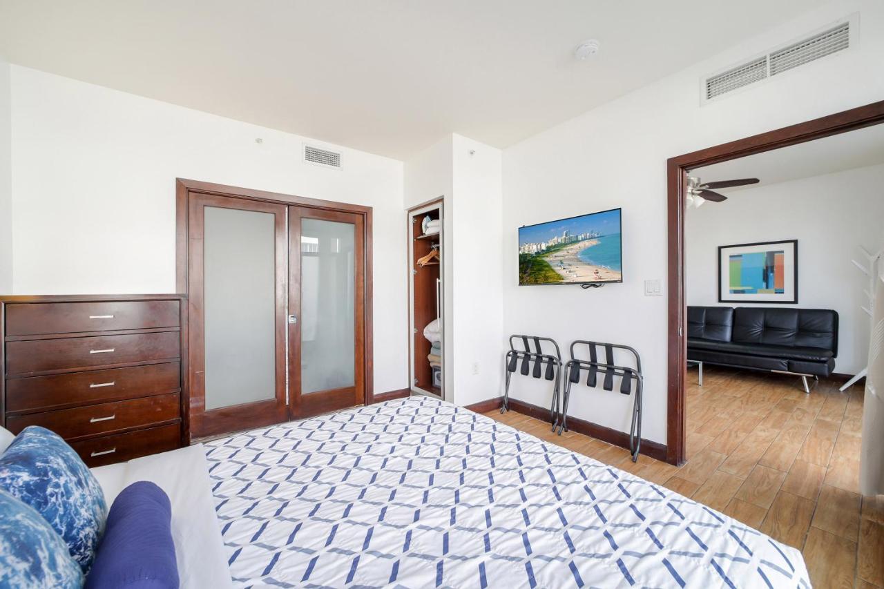 Strand Ocean Drive Suites Aparthotel