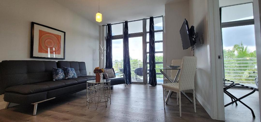 Aparthotel Strand Ocean Drive Suites 3*