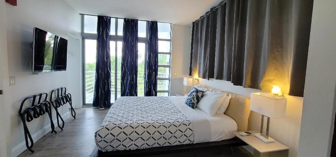 Aparthotel Strand Ocean Drive Suites 3*