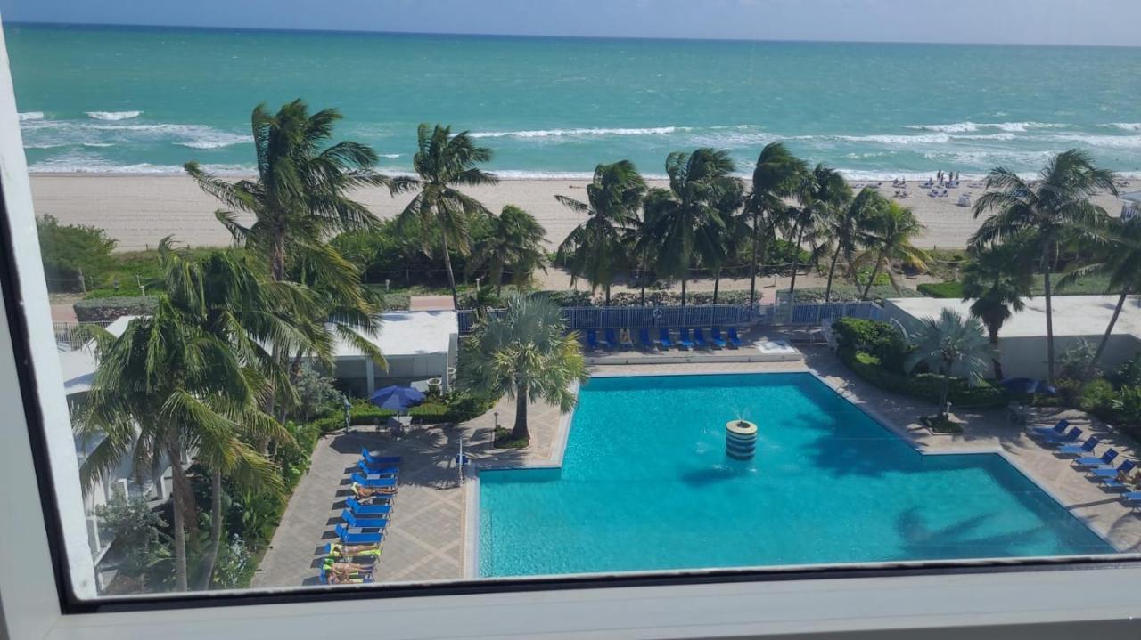 Sherry Frontenac Oceanfront Miami Beach