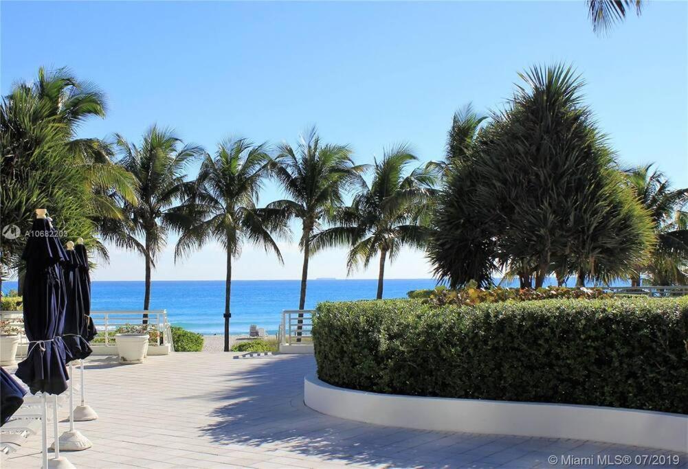 Apartment En Miami Sobre La Playa Miami Beach