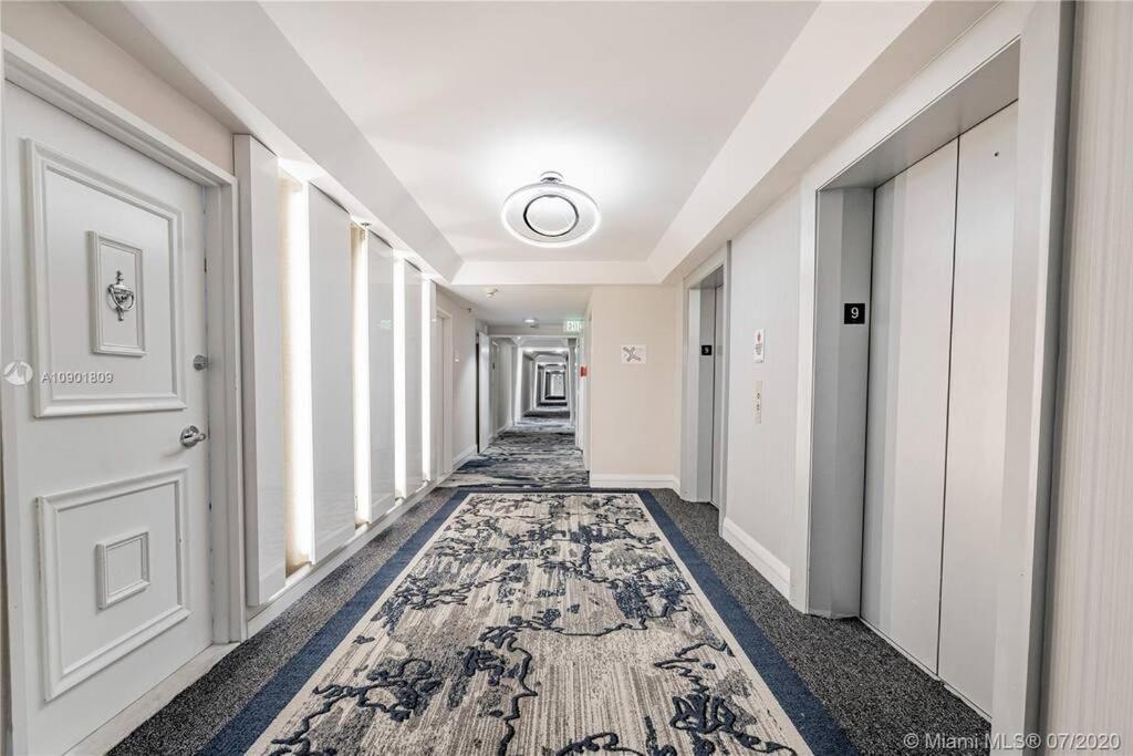 Apartment En Miami Sobre La Playa