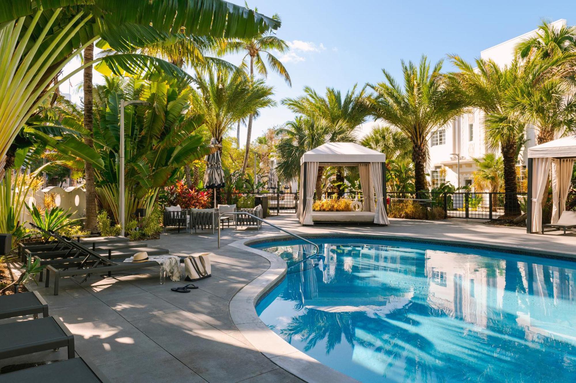 Kenmore Village Hotel, South