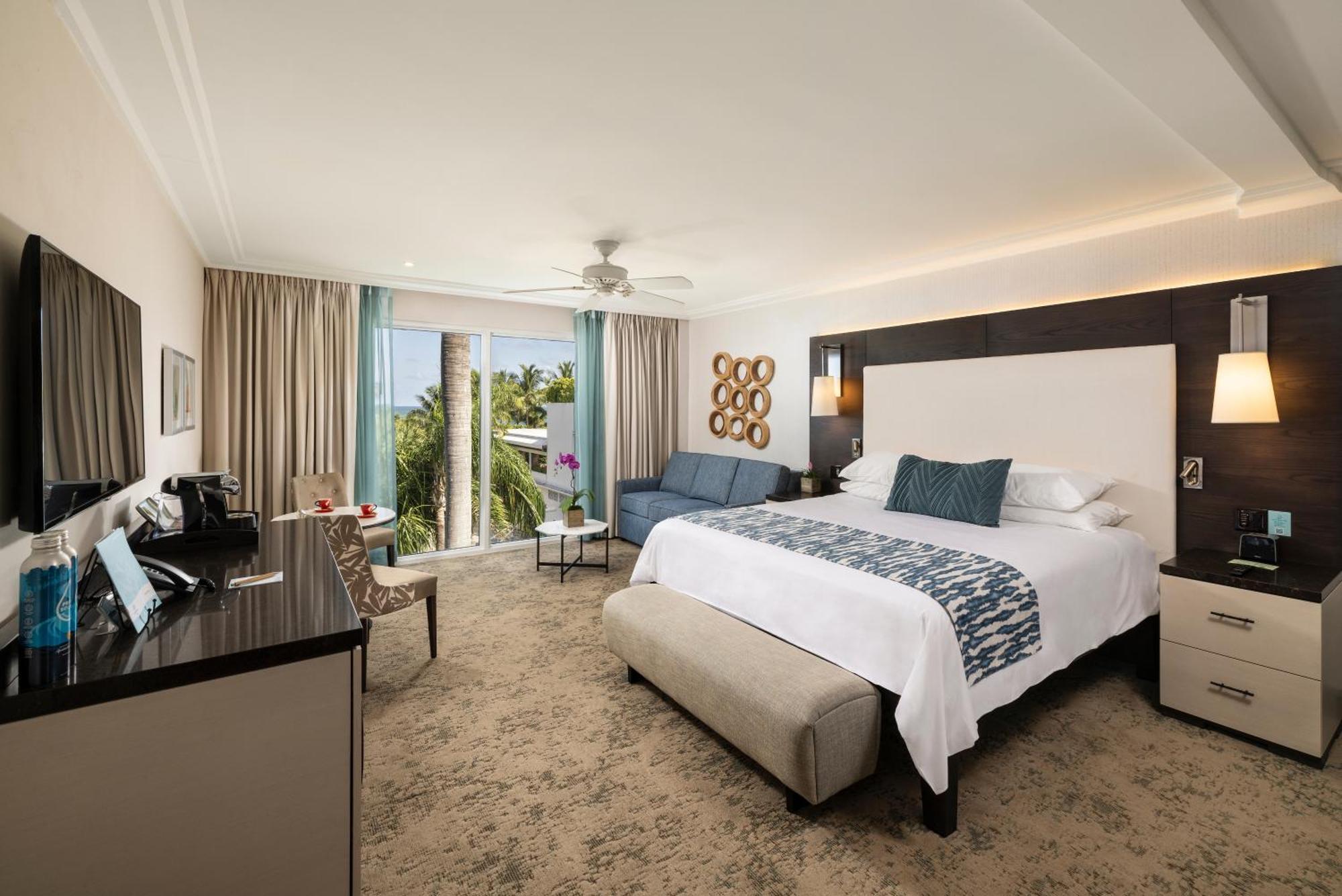 Hotel The Palms &