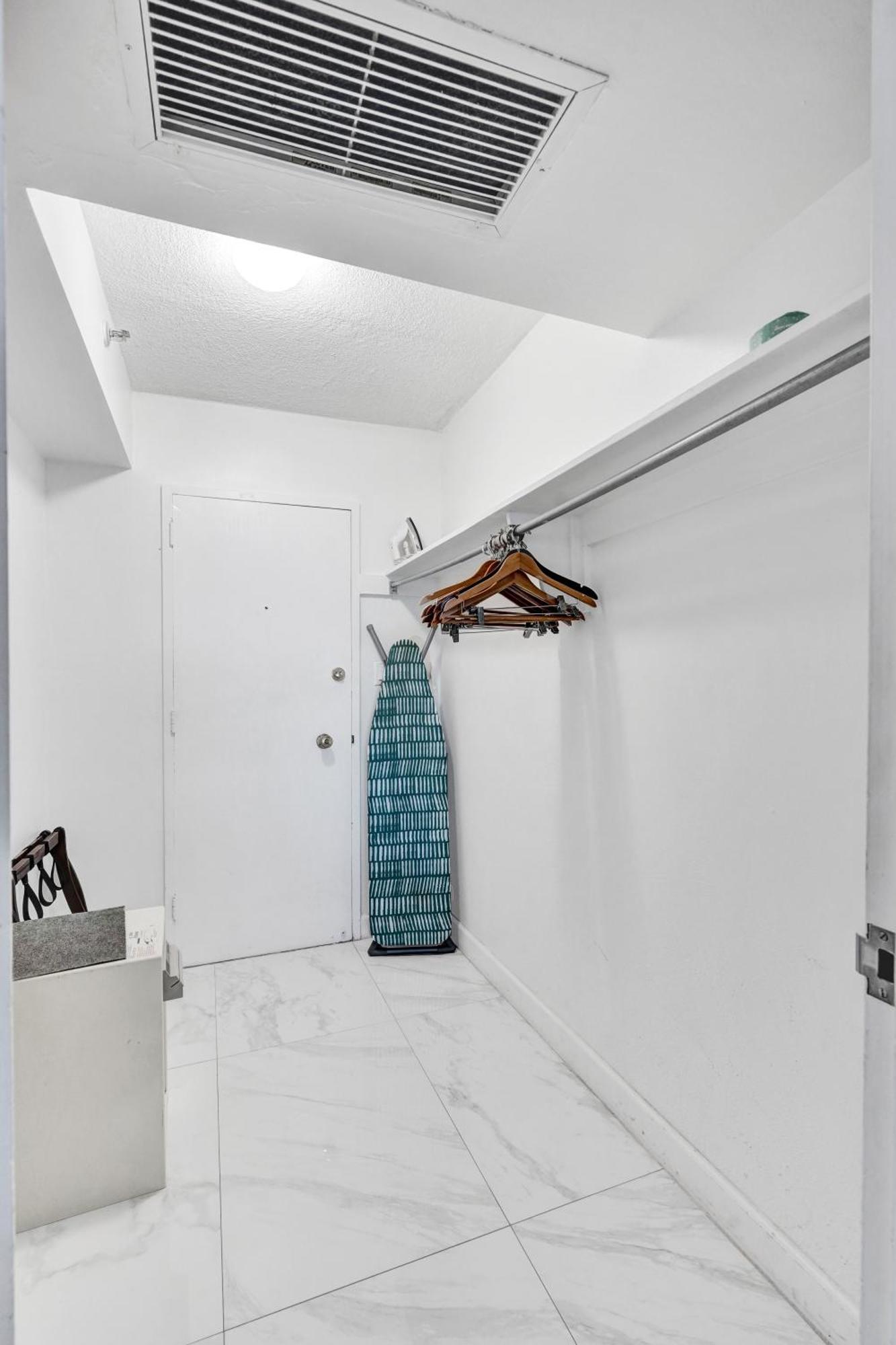 Apartment Lovely Ocean View Service 704