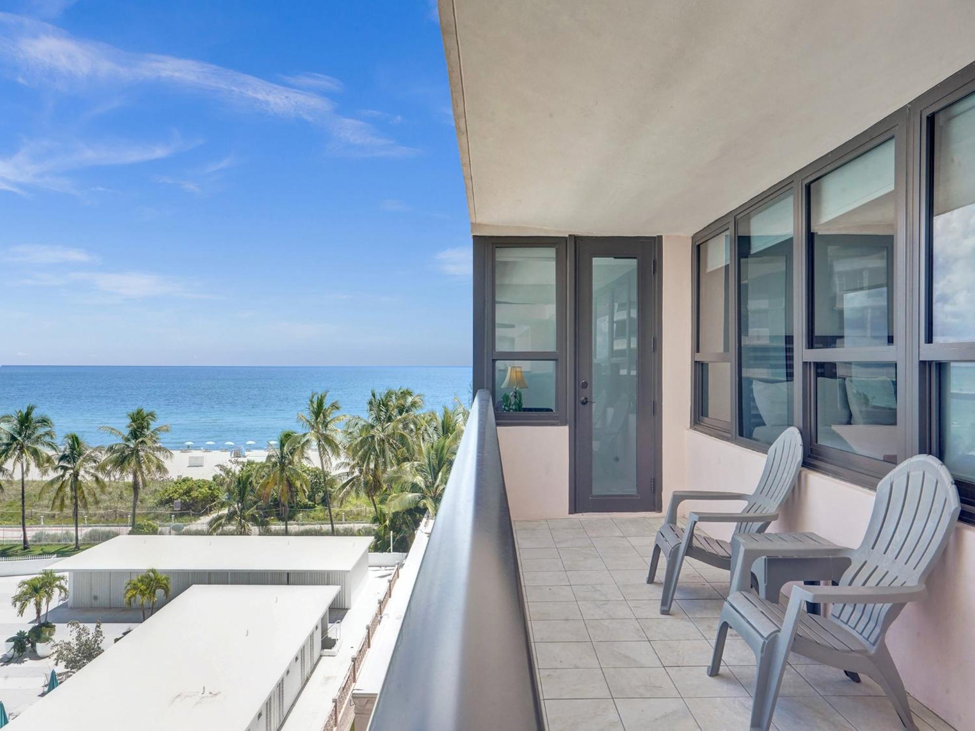 Apartment Lovely Ocean View Service 704 *