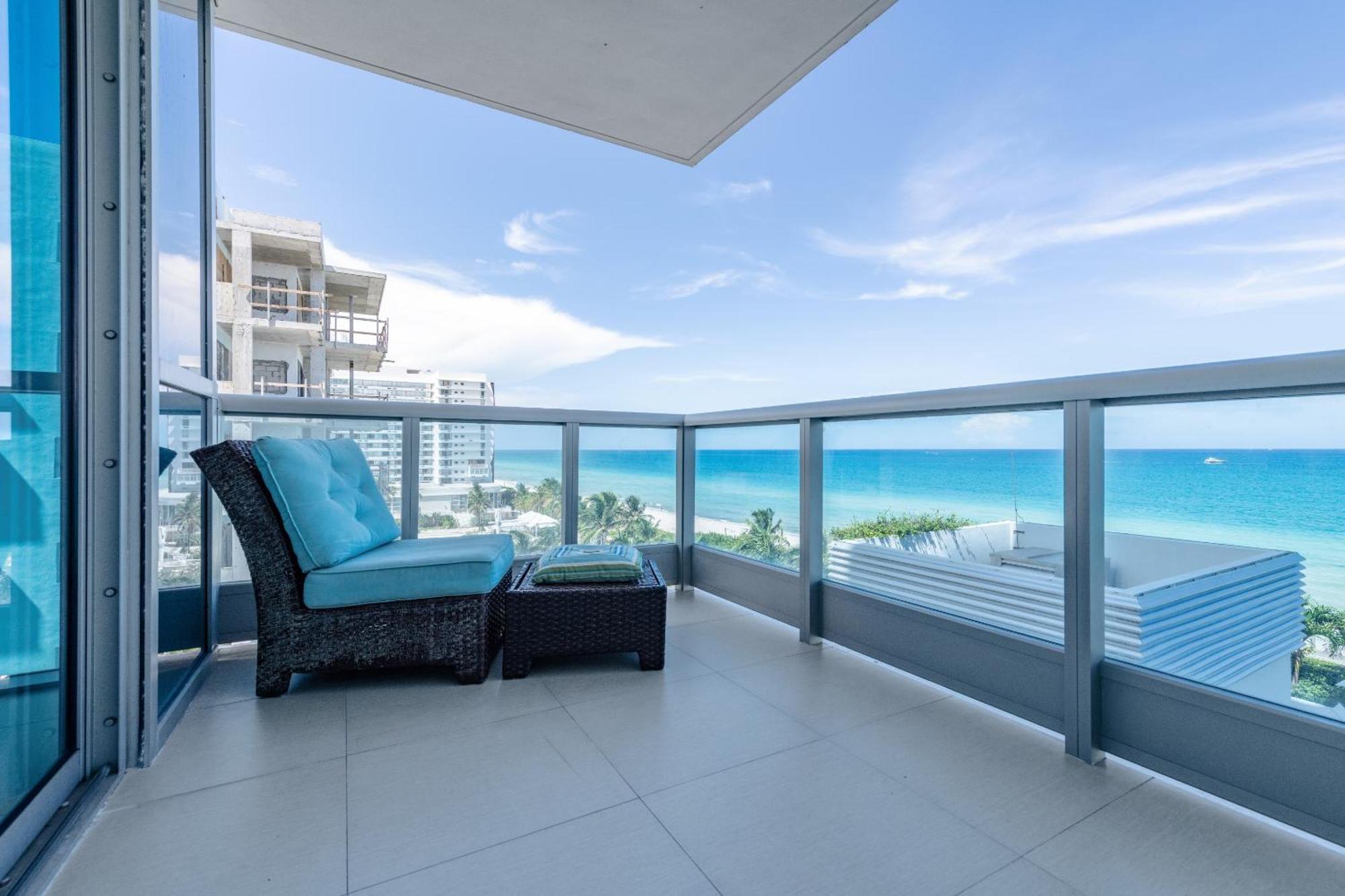 Bluebird Monte Carlo Miami Miami Beach