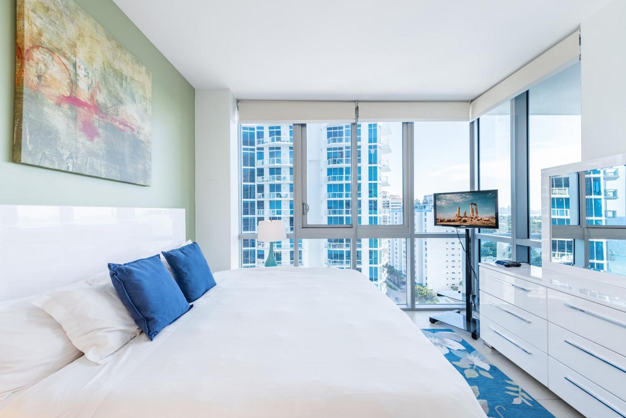 Bluebird Monte Carlo Miami Apartment Miami Beach