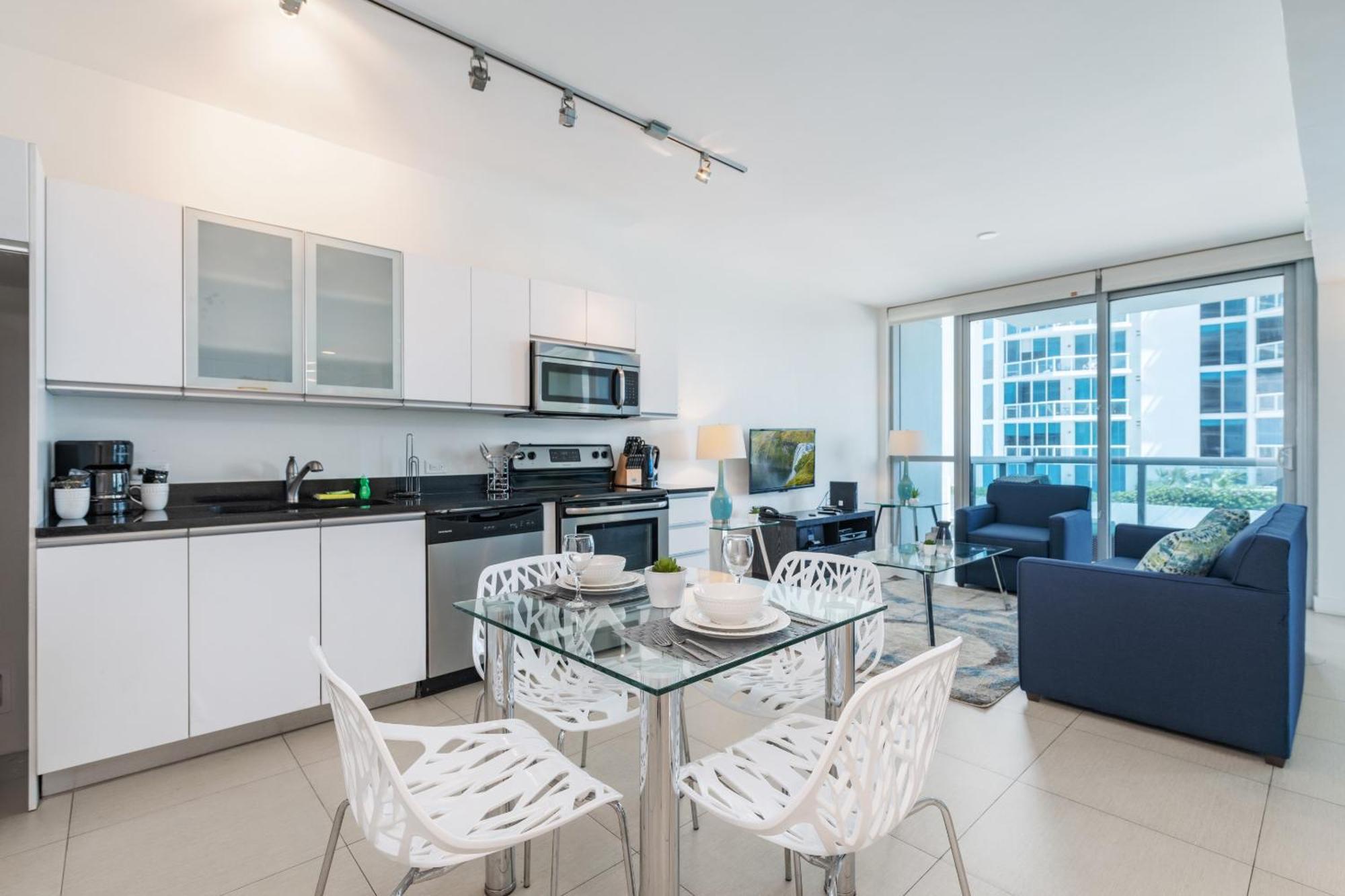 Bluebird Monte Carlo Miami Apartment Miami Beach
