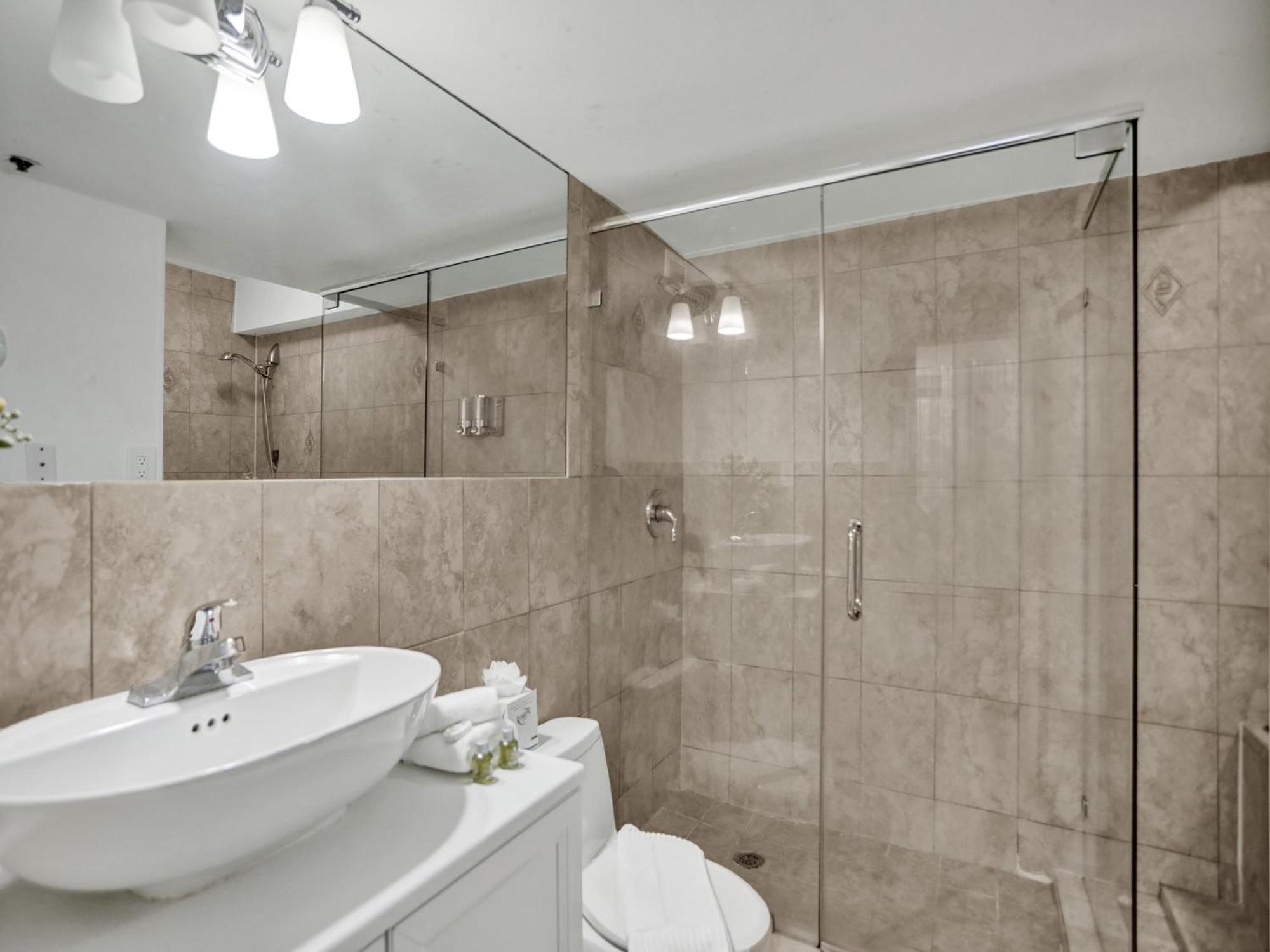 Apartment Ocean View Serenity Service 915 Miami Beach