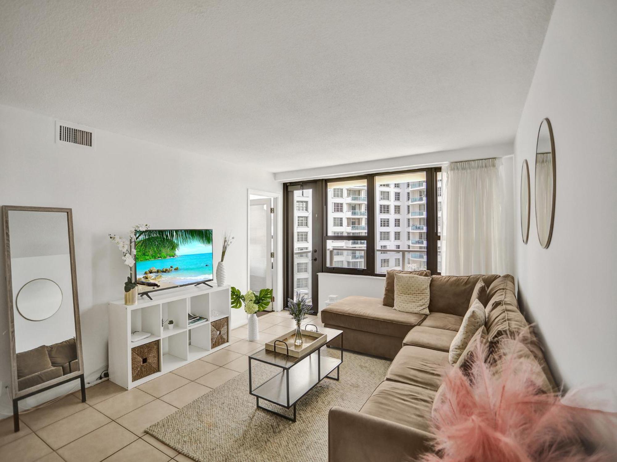 Apartment Ocean View Serenity Service 915 Miami Beach