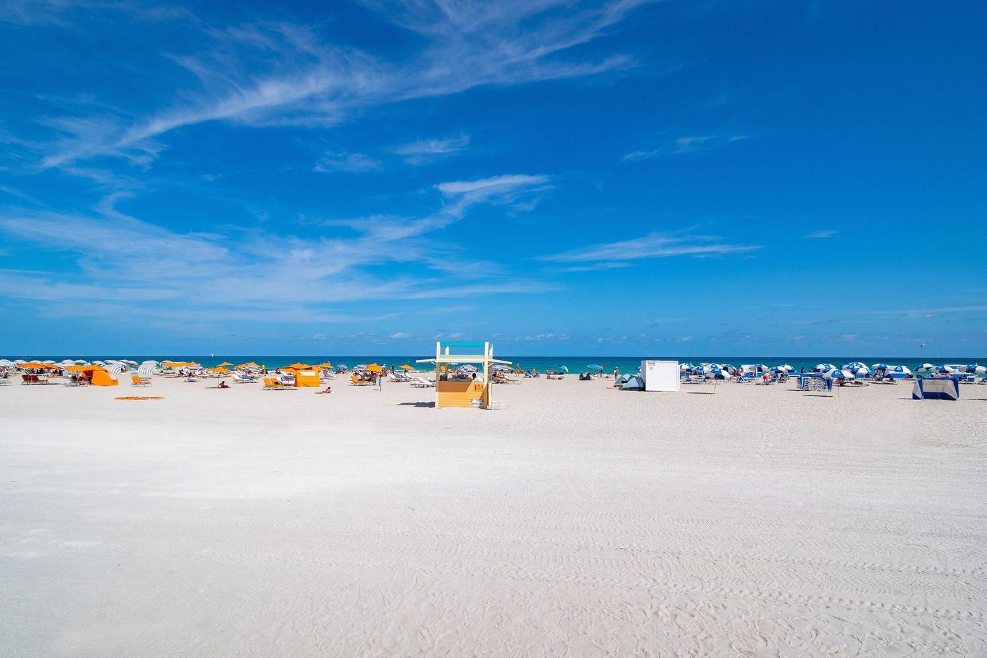 Apartment Steps 2 Beach, Prime Ocean Dr W/2 Queen Beds