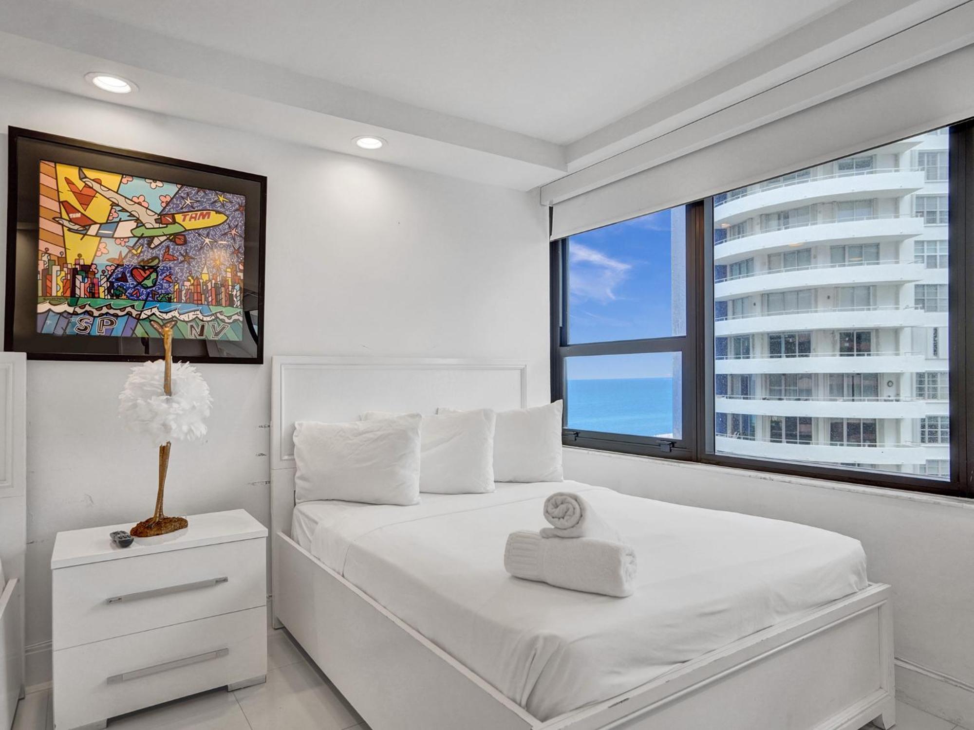 Amazing Ocean View Service 1111 *