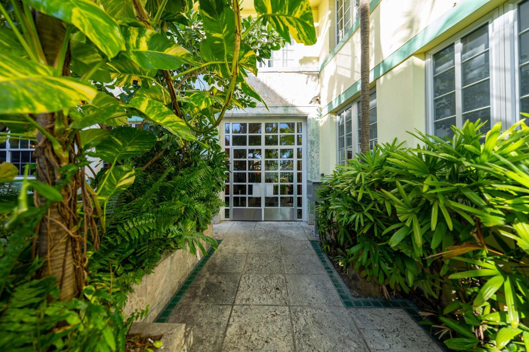 Amazing In Ocean Drive Apartment Miami Beach