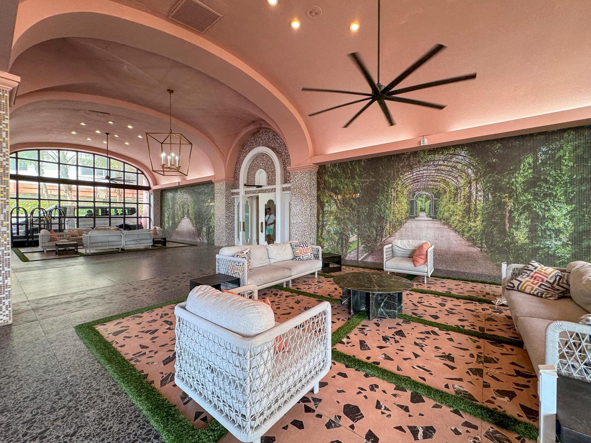 Holiday home Coastal Dreams - Beachfront Pool And Tiki Bar Miami Beach