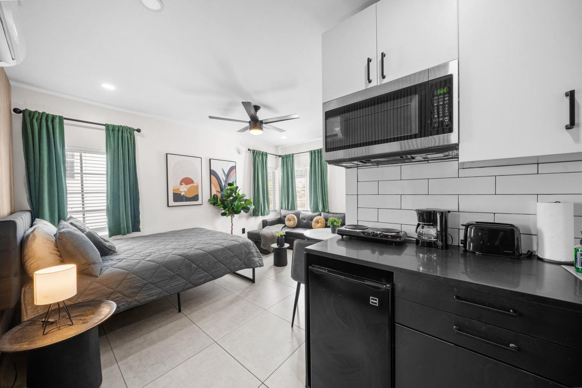 Baybreeze By Lowkl Aparthotel Miami Beach
