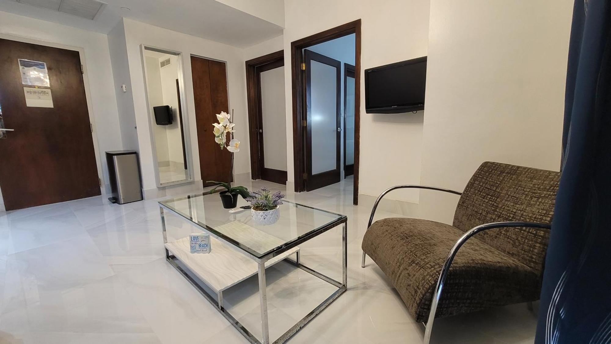 Aparthotel Strand Ocean Drive Suites