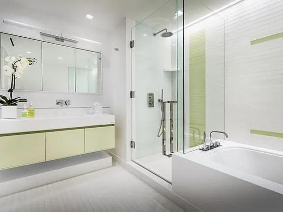 Luxurious With Spectacular Ocean Views