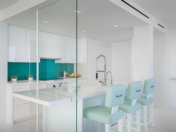Luxurious With Spectacular Ocean Views * Miami Beach