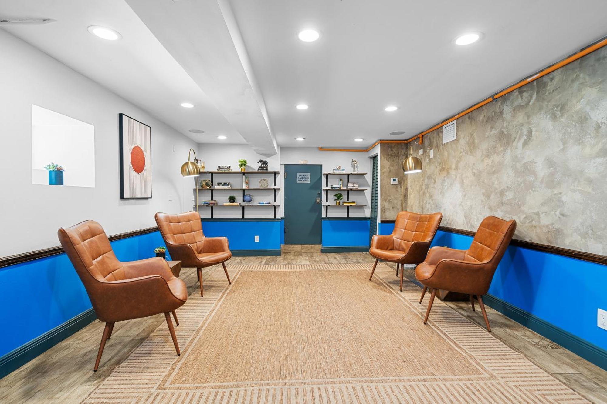 Hotel Nine20 Collins By Lowkl
